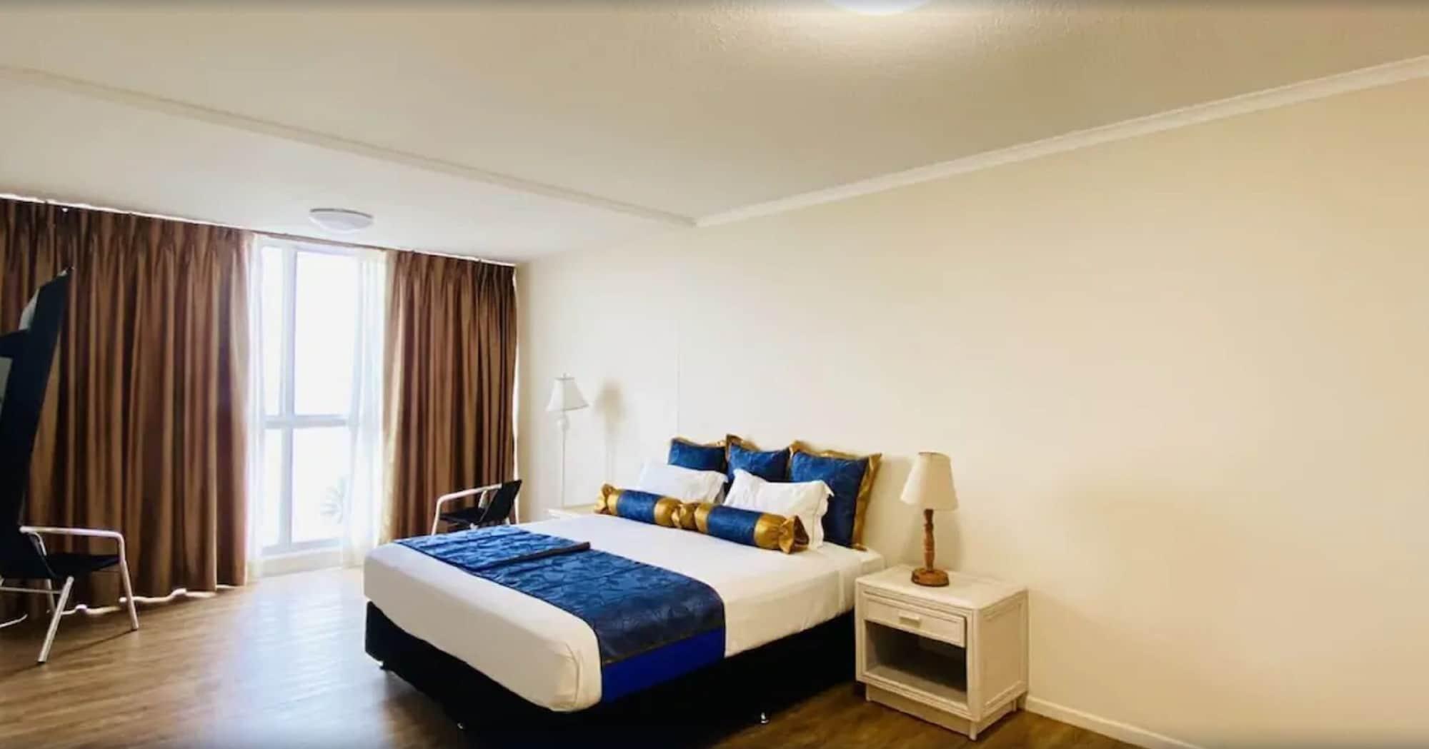 Acacia Court Hotel Cairns Exteriör bild