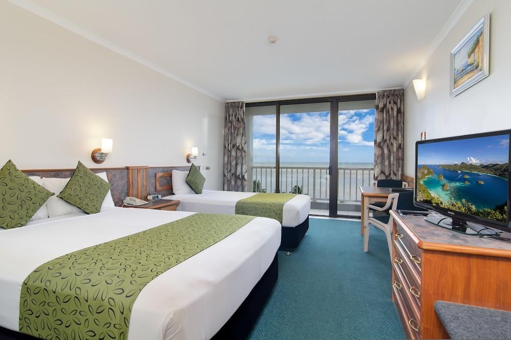 Acacia Court Hotel Cairns Exteriör bild