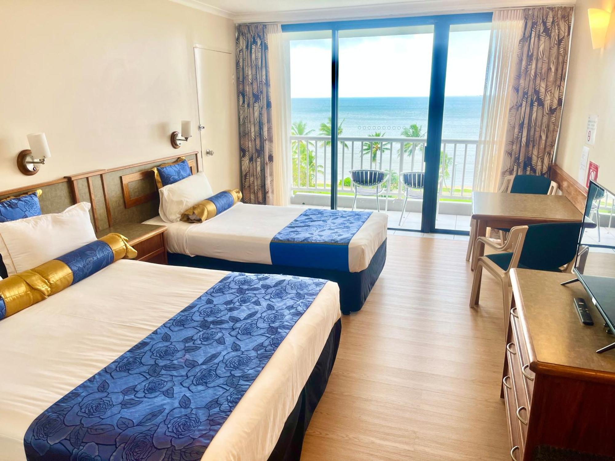 Acacia Court Hotel Cairns Exteriör bild